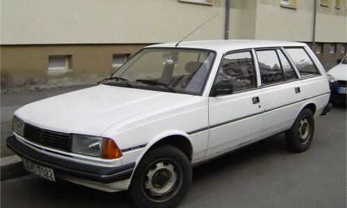 Peugeot 305 #3