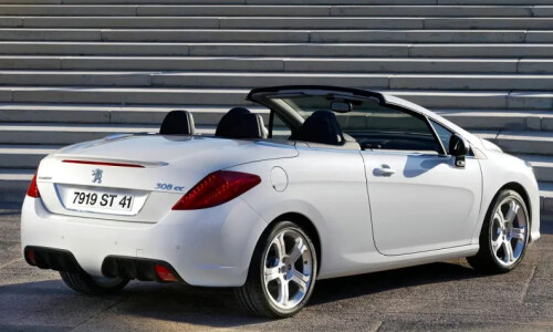 Peugeot 308 Coupe #10