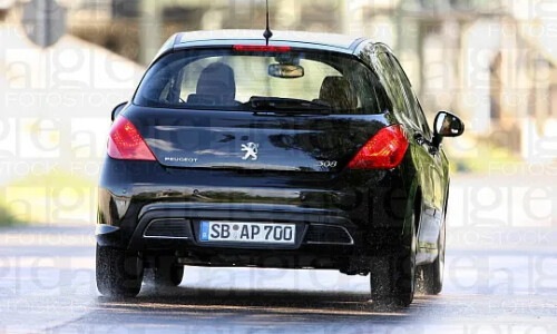 Peugeot 308 HDi FAP 135 #8