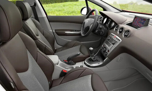 Peugeot 308 HDi FAP 135 #16