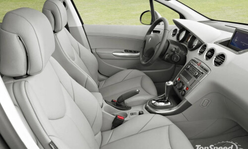 Peugeot 308 SW #3