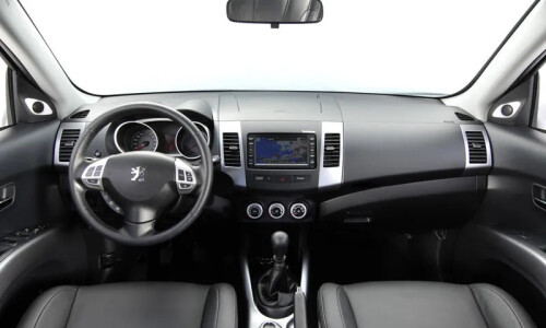 Peugeot 4007 #1