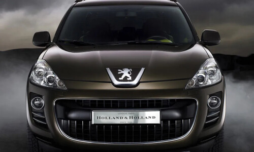 Peugeot 4007 #4