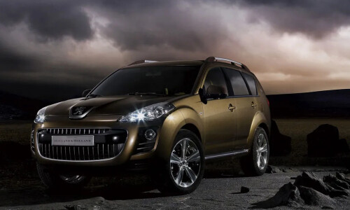Peugeot 4007 #12