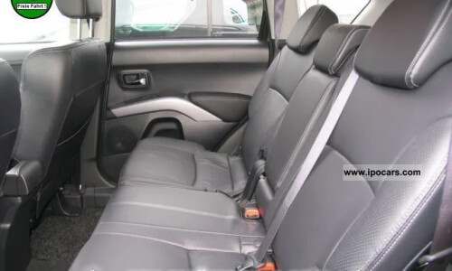 Peugeot 4007 HDi 155 #6