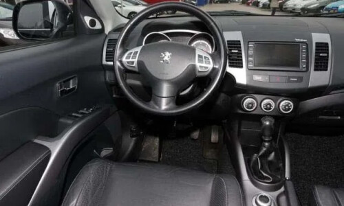 Peugeot 4007 HDi 155 #15