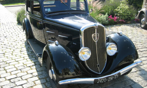 Peugeot 401 #1