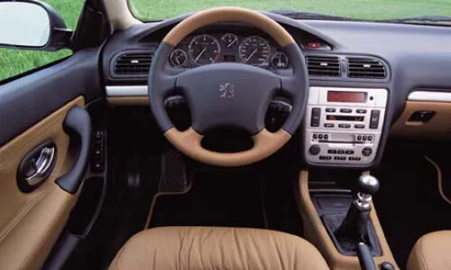 Peugeot 406 Coupé Premium #8