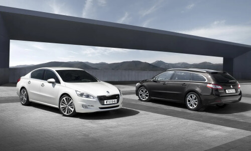 Peugeot 508 Hybrid4 #17