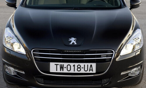 Peugeot 508 SW #9