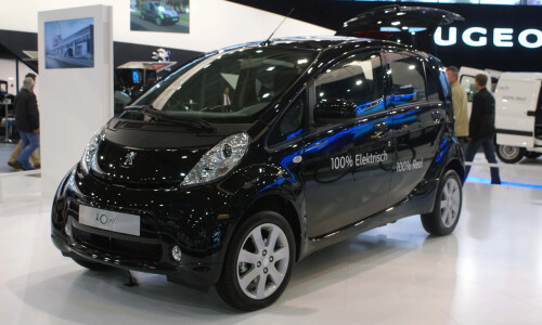 Peugeot iOn #6