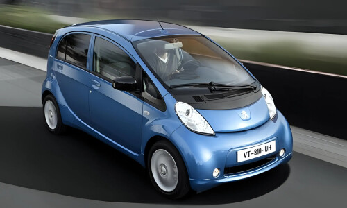 Peugeot iOn #15