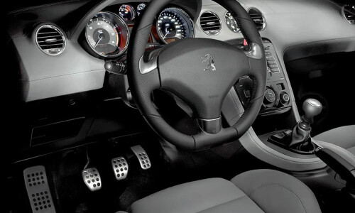 Peugeot RCZ HYbrid 4 #5