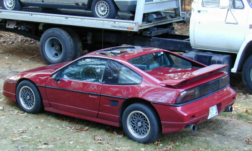 Pontiac Fiero #12