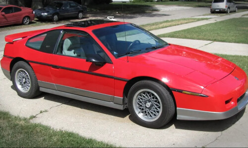 Pontiac Fiero #14