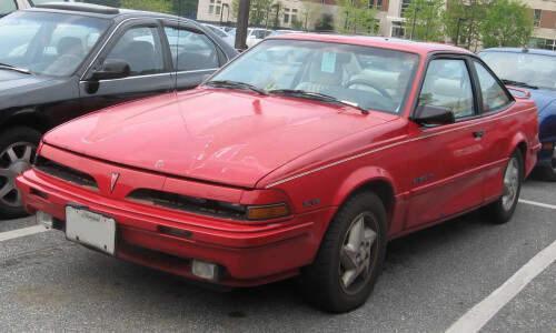 Pontiac Sunbird #2