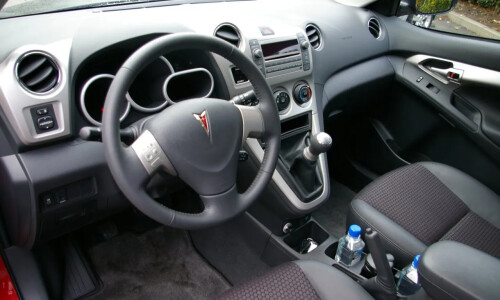 Pontiac Vibe #8