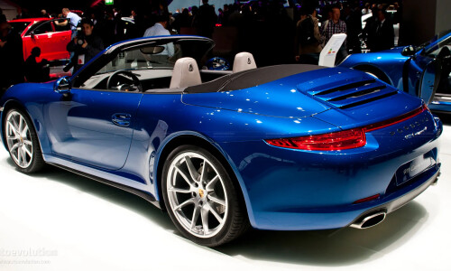 Porsche 911 Carrera 4S Cabriolet #11