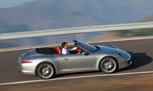 Porsche 911 Carrera S Cabrio #6