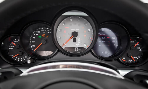 Porsche 911 Carrera S Cabrio #13