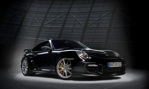 Porsche 911 GT2 #4