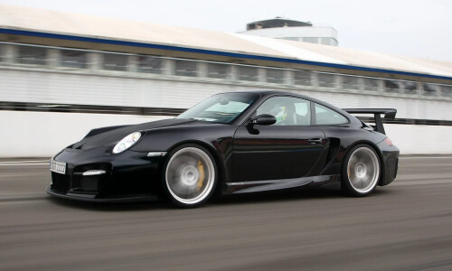 Porsche 911 GT2 - 997 #5