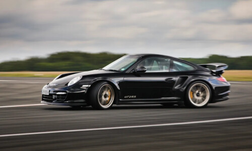 Porsche 911 GT2 - 997 #12