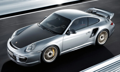 Porsche 911 GT2 RS #5