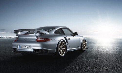 Porsche 911 GT2 RS #11