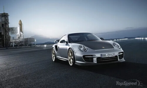 Porsche 911 GT2 RS #19
