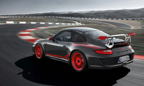 Porsche 911 GT3 #13