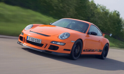 Porsche 911 GT3 RS #15