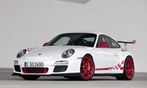 Porsche 911 GT3 RS #18