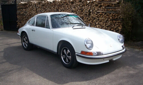 Porsche 911 S 2.4 #11