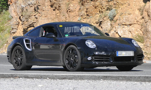 Porsche 911 Turbo S #7