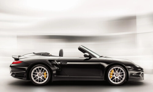 Porsche 911 Turbo S #14