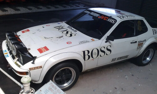 Porsche 924 Turbo #1