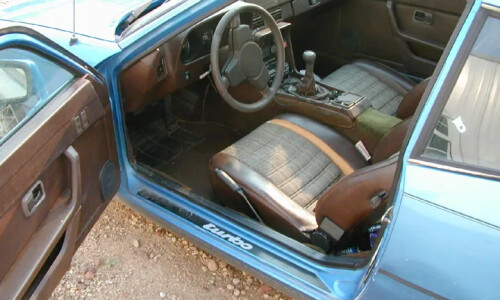 Porsche 924 Turbo #9