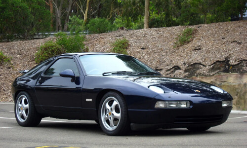 Porsche 928 #9