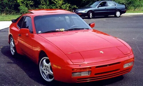 Porsche 944 #14