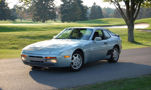 Porsche 944 S2 #9