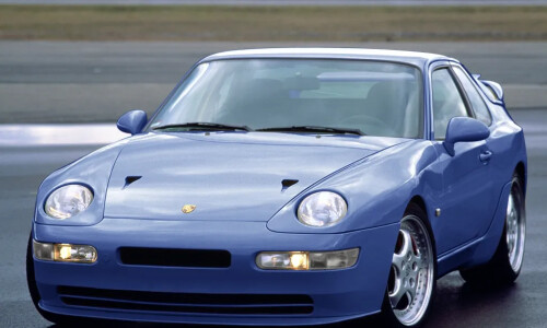 Porsche 968 #16