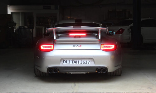 Porsche Carrera 4 GTS #15