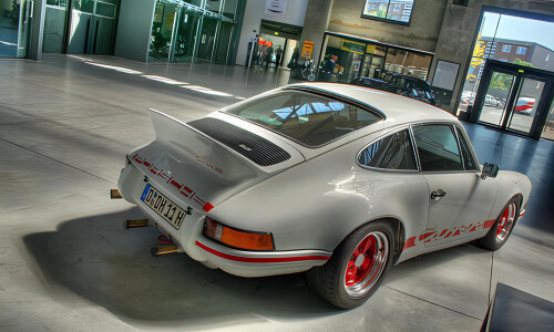 Porsche Carrera RS 2.7 #8