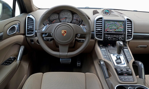 Porsche Cayenne #9