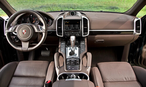 Porsche Cayenne #15