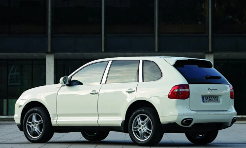 Porsche Cayenne Diesel #18