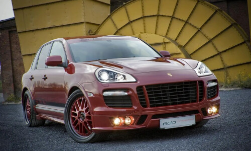 Porsche Cayenne GTS #14