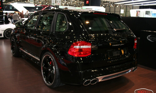 Porsche Cayenne S #14