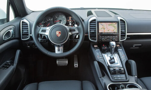 Porsche Cayenne S Diesel #1